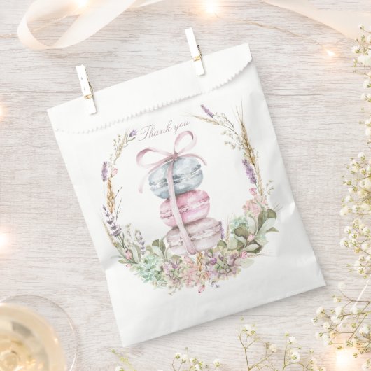 Franse Stack van Macarons in krans bedankt Bedankzakje (Geknipt)