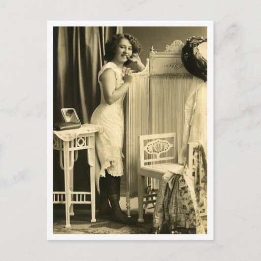 Franse vloot -  Pinup Briefkaart (Voorkant)