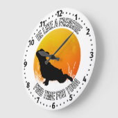 Fransen doen yoga tegen zonsondergang-klok met cij grote klok (Hoek)