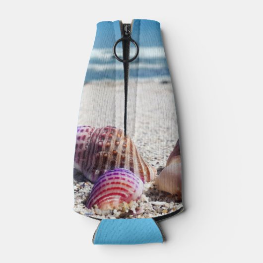 Französische Bulldogge am Strand    Flesjeskoeler (Achterkant)