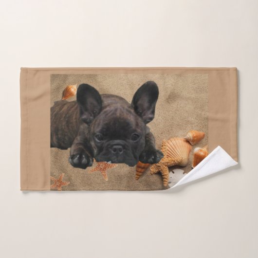 Französische Bulldogge am Strand French Bulldog Handdoek (Handdoek)