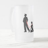 Frau ein der Leine - Böse Männer Matglas Bierpul (Voorkant links)