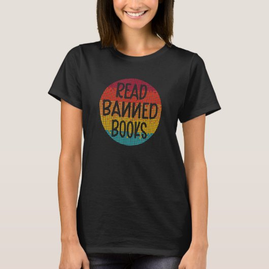Freadom  I Read Banned Books Retro Sunset T-shirt (Voorkant)