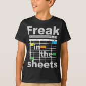 Freak in bladen - Funny Accountant Analyst. T-shirt (Voorkant)