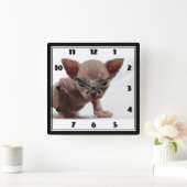 Freaky Cute Furless Sphynx Kitten Vierkante Klok (Huis)