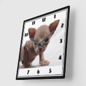 Freaky Cute Furless Sphynx Kitten Vierkante Klok (Hoek)