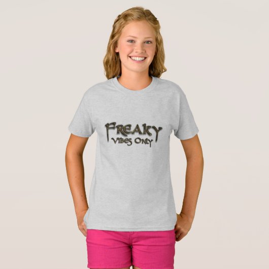 "Freaky Vibes Only"-dgn1 by Maaya Prints, Kids' T-shirt (Voorkant volledig)