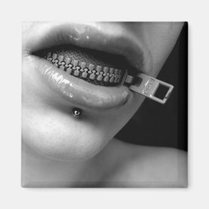 Freaky Zip it Magnet