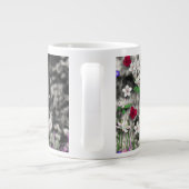Freckles in Flowers II - Black and White Tux Cat Grote Koffiekop (Achterkant)