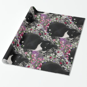 Freckles in Flowers II, Black White Tuxedo Cat Cadeaupapier