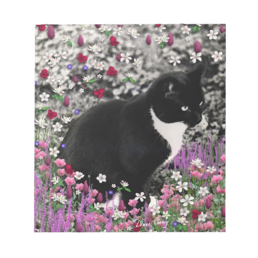 Freckles in Flowers II - Tuxedo Kitty Cat Notitieblok (Voorkant)