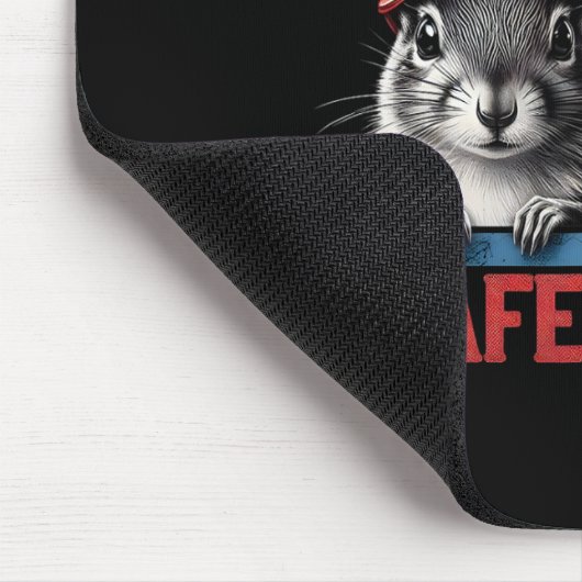 Fred de wasbeer zet de eekhoorn om huisdieren veil muismat (Hoek)