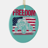 Fredom SXS UTV naast Amerikaanse vlag Keramisch Ornament (Rechts)