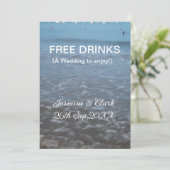 Free drinks save the date beach wedding add name  kaart (Staand voorkant)