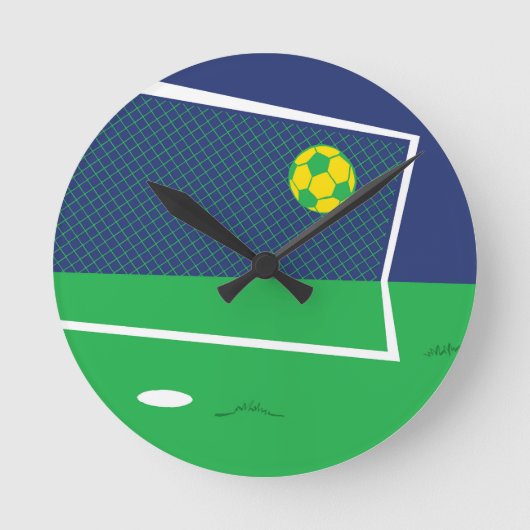 Free TIme Football Wall Clock Ronde Klok (Voorkant)