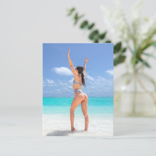 = Freedom Bikini = Beach = Babe = Briefkaart (Staand voorkant)