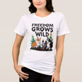 Freedom Grows Wild – Scary Corgi Gardening Cartoon Tri-Blend Shirt (Voorkant)