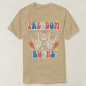Freedom Rocks Skeleton Retro 4 juli Amerika P T-shirt (Design voorkant)