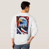 "Freedom Soars: Amerikaans Eagle Flag T-shirt" T-shirt (Achterkant volledig)