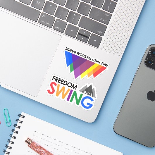Freedom Swing en MHFB Stickers (Laptop met iPhone)