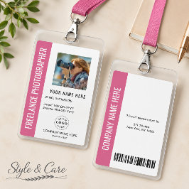 Freelance Fotograaf Badge in Helder Fuchsia