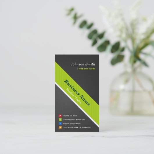 Freelance Writer - Premium Black en Green Visitekaartje (Staand voorkant)