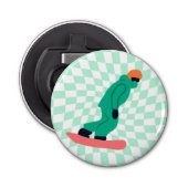 Freeride Snowboarder in groene Suit gecontroleerd Button Flesopener (Voorkant)