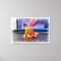 Freesia flower op het toetsenbord