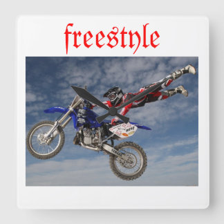 freestyle Yamaha Vierkante Klok