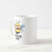 Freeze Bee Funny Insect Bug Pun Koffiemok (Voorkant links)