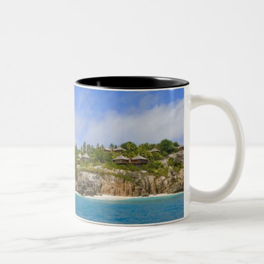 Fregate Island Resort (PR) Tweekleurige Koffiemok (Rechts)