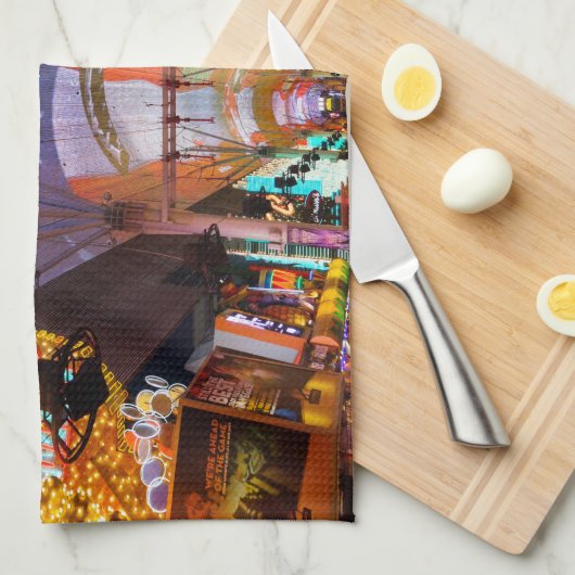 Fremont Street Experience Theedoek (Quarter Fold)