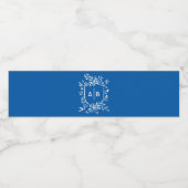 French Blue Botanical Crest Wedding Monogram Waterfles Etiket (Enkel label)