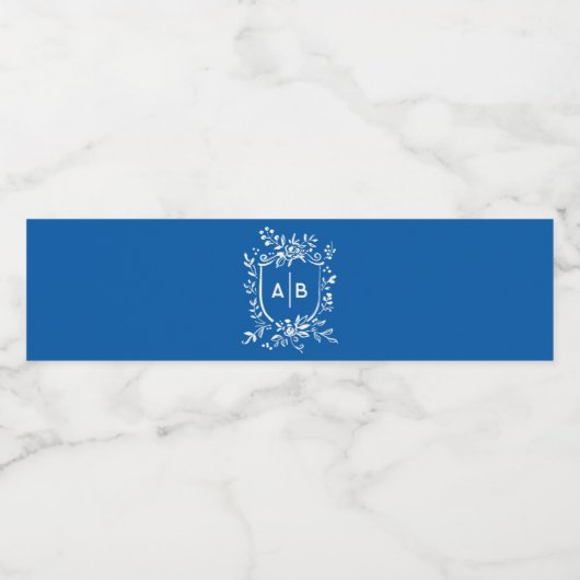 French Blue Botanical Crest Wedding Monogram Waterfles Etiket (Enkel label)