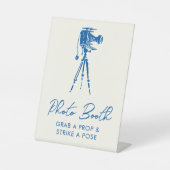 French Blue Whimsical Camera Photo Booth Reclamebord Met Voetstuk (Voorkant)