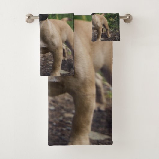 French Bulldog Throw Pillow Bad Handdoek (Insitu)