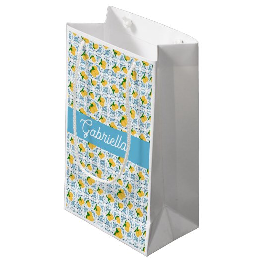 French Country Lemon Blue Tile Monogram Name Klein Cadeauzakje (Voorkant Gekanteld)