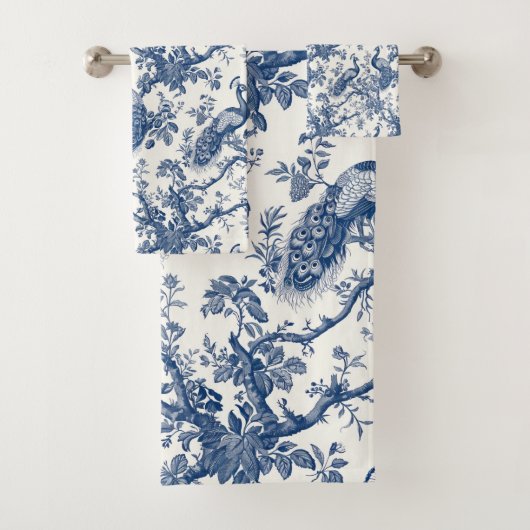French Toile Peacock Pattern Bad Handdoek (Insitu)