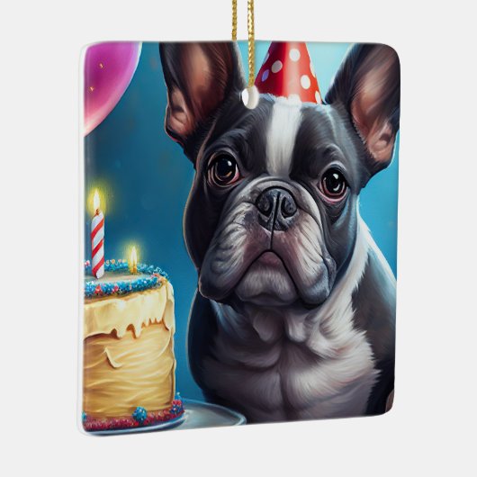 Frenchie Birthday Bash: Een echte Franse bulledog Keramisch Ornament (Rechts)