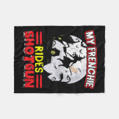 Frenchie Rides Shotgun Halloween Fleece Deken (Voorkant (Horizontaal))