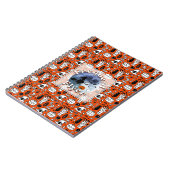 Frequent Flyer Halloween Heks Riding Broomstick Notitieboek (Linkerzijde)