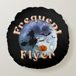 Frequent Flyer Halloween Heks Riding Broomstick Rond Kussen