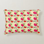 Fresh Apple Orchard Accent Kussen<br><div class="desc">Add a pop of color to your living space with this Fresh Apple Orchard pattern. The playful fruit design creates a warm and inviting atmosphere in any room. Professionally crafted for a modern home aesthetic by SM One</div>