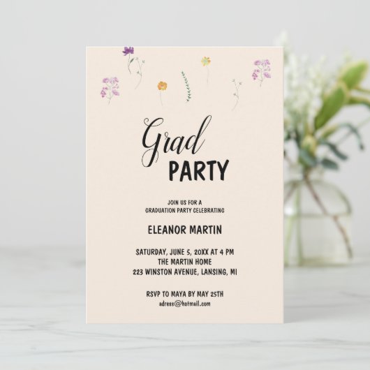 Fresh Blush Wildflowers Uitnodiging (Staand voorkant)