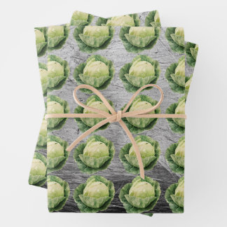 Fresh Green Cabbage Pattern on Rustic Metal Inpakpapier Vel