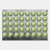 Fresh Green Cabbage Pattern on Rustic Metal Inpakpapier Vel (Voorkant)