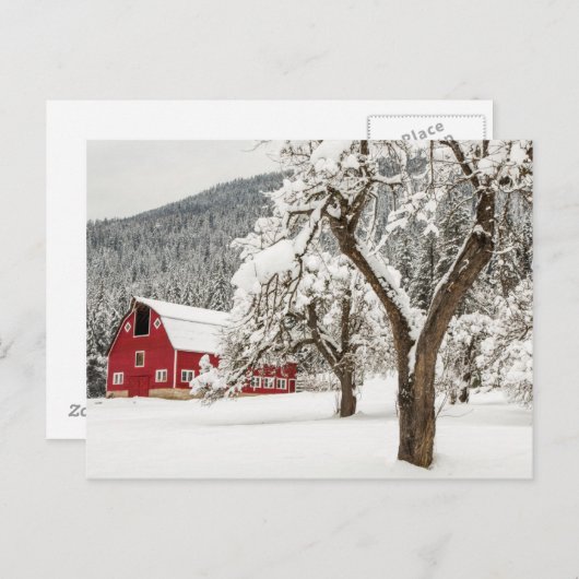 Fresh snow on red barn briefkaart (Voorkant / Achterkant)