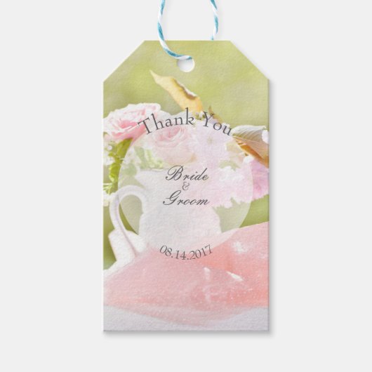 Fresh Spring Flower Bouquet Editable Wedding Cadeaulabel (Voorkant)