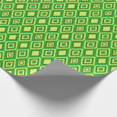 Fresh spring green modern diamond pattern cadeaupapier (Hoek)