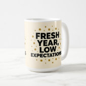 Fresh year low expectations koffiemok (Voorkant rechts)